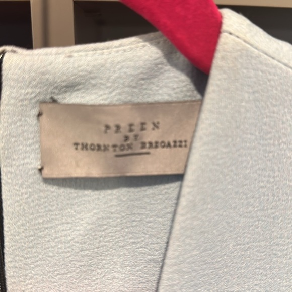 Preen by Thornton Bregazzi blue/black/pink print v neck sleeveless dress size 4 - Picture 2 of 3